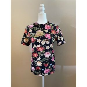 Nike Small Floral Foamposite Shirt